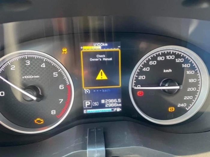 Hiện tượng nổi đèn vàng báo lỗi động cơ trên xe Subaru Forester