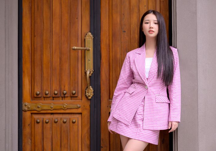  Nhan sắc của ca sĩ 10X. 