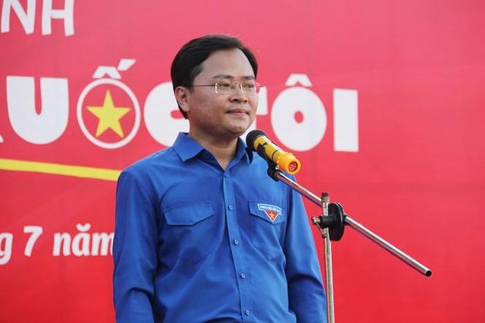 Anh Nguyễn Anh Tuấn, Bí thư thường trực T.Ư Đoàn phát biểu tại chương trình.