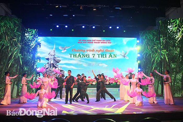 Tiết mục Linh thiêng Việt Nam