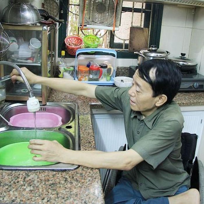 Anh Trần Mạnh Tuấn trong cuộc sống thường nhật.