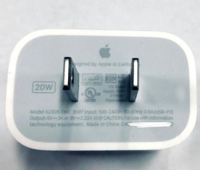  Apple ra mắt Cục sạc pin 20W