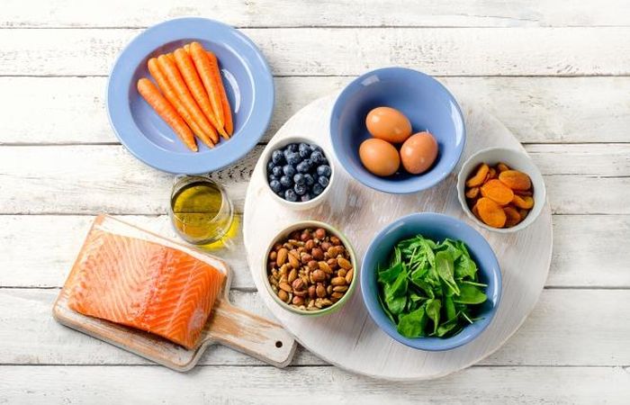 Bổ sung thực phẩm giàu vitamin thiết yếu giúp mắt khỏe từ sâu bên trong