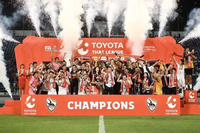  Thai League tận dụng đợt nghỉ vì Covid-19 để chuyển khung thời gian tổ chức sang lịch châu Âu. Ảnh: Bangkok Post. 