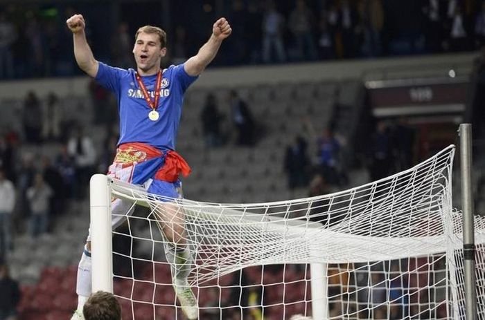 Ivanovic là cầu thủ chơi trong thời kỳ thành công bậc nhất lịch sử Chelsea. Ảnh: Getty.