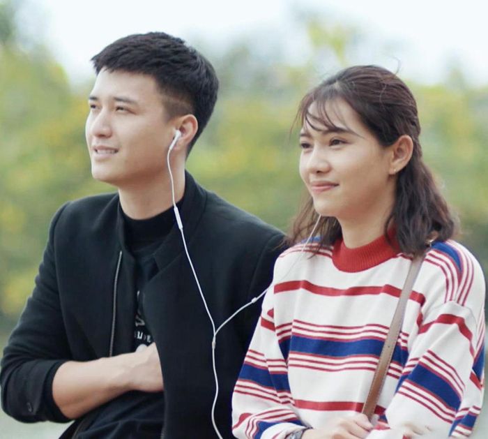 Năm 2019, Lưu Đê Ly tiếp tục đảm nhiệm vai chính, An trong bộ phim rất được yêu thích 'Chạy trốn thanh xuân' cùng Huỳnh Anh.