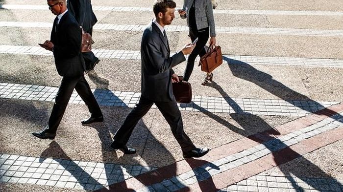 Nhiều nghiên cứu chỉ ra đồ công nghệ khiến người sử dụng giảm khả năng tính toán, tư duy và tưởng tượng. 