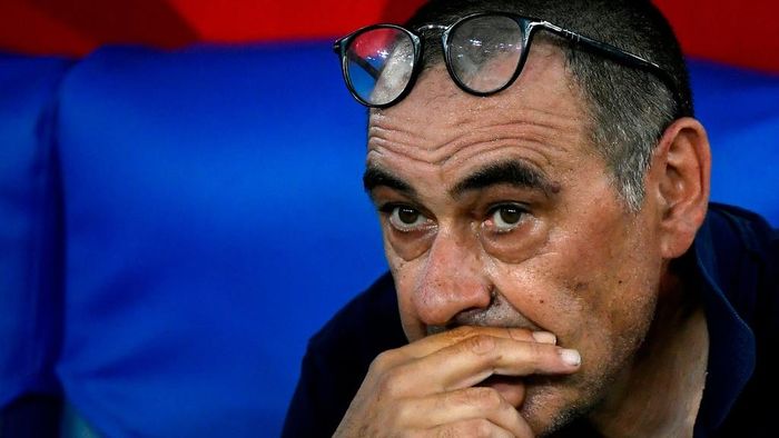  HLV Sarri đã bị sa thải sau mùa giải đầu tiên dẫn dắt Juventus, giúp CLB này đến chức vô địch Serie A lần thứ 9 liên tiếp. Theo truyền thông Italy, HLV Mauricio Pocchettino là cái tên đầu tiên Juve muốn chiêu mộ. Ảnh: Getty. 