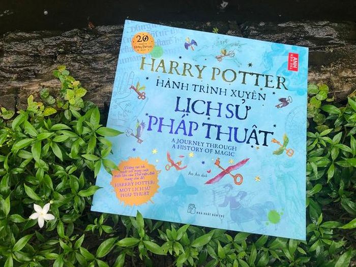  Sách Harry Potter hành trình xuyên lịch sử pháp thuật. 