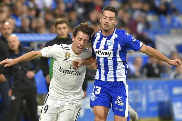 Odriozola chờ cú ăn 5 với Bayern Munich và chuẩn bị hành lý rời Real Madrid