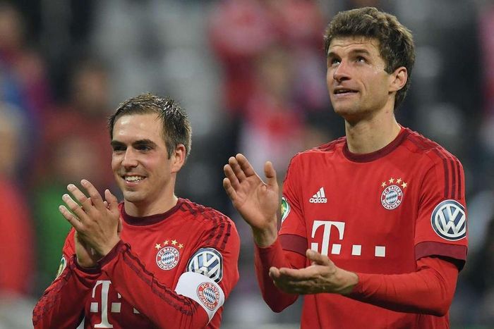  Ngoài ra, Mueller chính thức vượt mặt Phillip Lahm để lập kỷ lục cầu thủ người Đức có số trận thi đấu ở Champions League nhiều nhất. Tính cả trận đấu với Barca, Mueller ra sân 113 trận, nhỉnh hơn Lahm một trận. Mueller vẫn còn rất nhiều cơ hội để gia tăng thành tích này. 