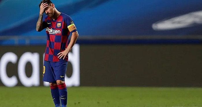 Hình ảnh Messi chán nản trong trận thua Bayern