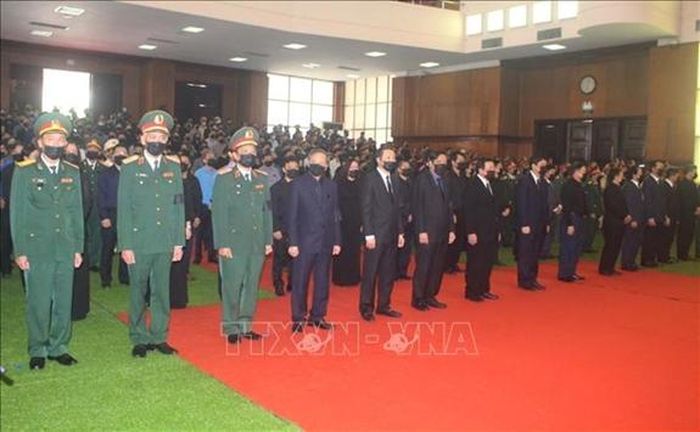 Quang cảnh Lễ truy điệu nguyên Tổng Bí thư Lê Khả Phiêu tại Trung tâm Hội nghị 25B (TP Thanh Hóa). Ảnh: TTXVN