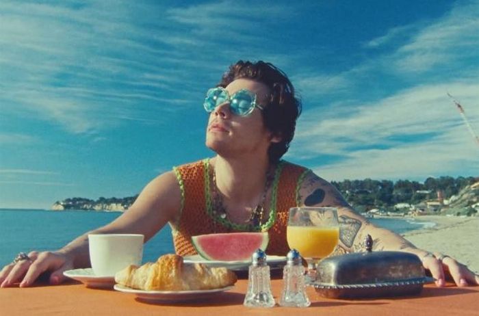 Vì nhiều lý do, Harry Styles vẫn bị giới hàn lâm lạnh lùng dù âm nhạc có chất lượng cao