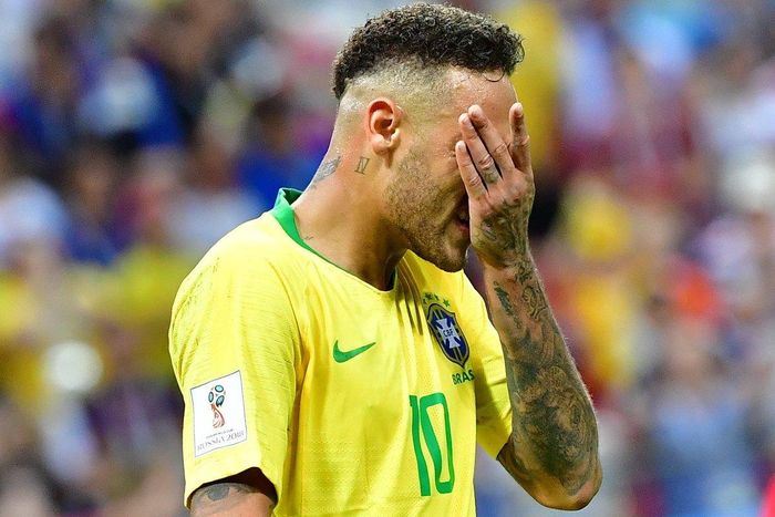 Mùa hè năm ngoái là khoảng thời gian khó khăn của Neymar