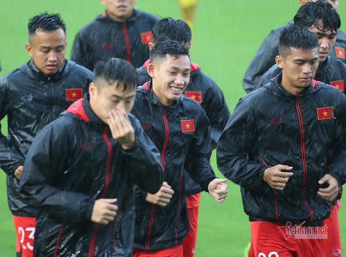 Dù SEA Games còn hơn 1 năm nữa mới diễn ra nhưng các cầu thủ U22 Việt Nam đều muốn ghi điểm với thầy Park
