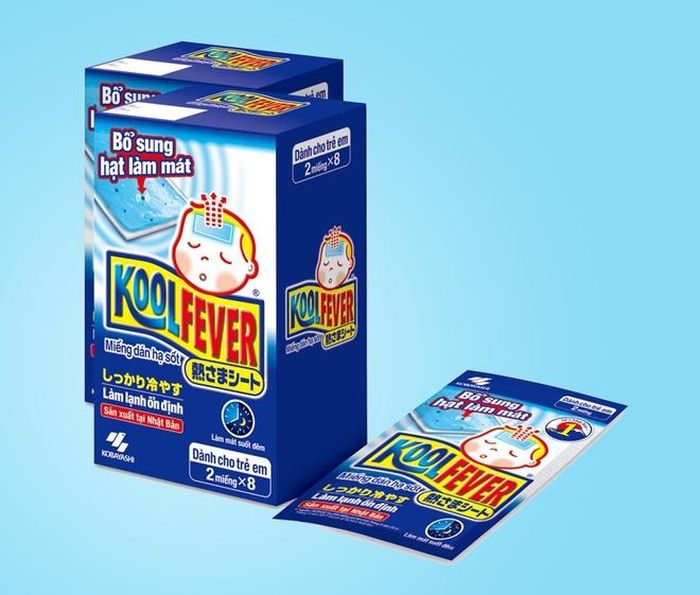 Miếng dán hạ sốt Nhật Bản Koolfever ứng dụng công nghệ hạt làm mát Cooling capsule.