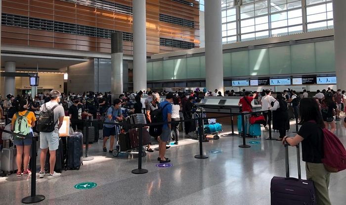 Hơn 340 công dân Việt Nam tại Mỹ được đưa về nước đợt này