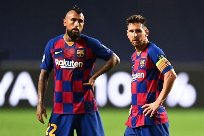 Messi hoài nghi về tương lai của Barcelona