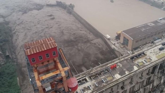  Lũ lụt năm nay ở Trung Quốc không xuất hiện như sự kiện đơn lẻ mà là tình trạng kéo dài nhiều tháng, khiến tác động của nó khó có thể thống kê được sớm. Ảnh: Chinanews. 