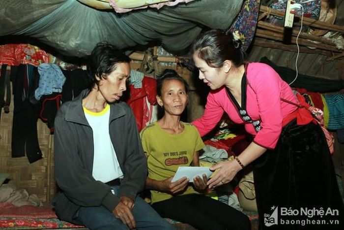 Nghệ An là một trong những địa phương thực hiện có hiệu quả công tác dân tộc và đưa các chính sách dân tộc đi vào thực tiễn. Đồng hành với cấp ủy, chính quyền, MTTQ tỉnh đã triển khai nhiều cuộc vận động, chương trình thiết thực hướng đến hộ nghèo, gia đình chính sách tại vùng DTTS. Ảnh tư liệu: Đình Tuân