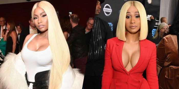  Giữa lúc Nicki Minaj vượt qua Lil' Kim, cô vũ công thoát y Cardi B xuất hiện, mang đến làn gió mới cho giới rapper. Hai ca sĩ da màu tiếp tục bị đặt lên bàn cân so sánh, từ nhan sắc, phong cách đến doanh thu. Căng thẳng lên đến đỉnh điểm khi Cardi B cho rằng Nicki Minaj đã công kích, nói xấu con gái mình. Ảnh: Vogue.