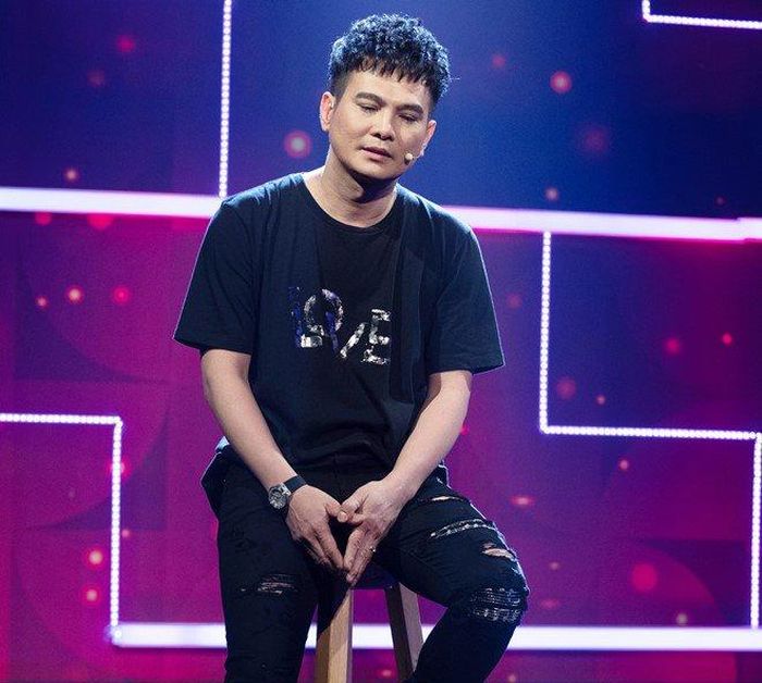 Chương trình Giải mã tri kỷ đã có giây phút lắng đọng khi khách mời bày tỏ những lời thật lòng của mình tại “Cảm ơn và xin lỗi”. Lâm Hùng xin lỗi vì vợ luôn là người chịu đựng mọi thứ, luôn ở bên cùng đồng hành và cùng anh trải qua những tháng ngày khó khăn, vất vả.