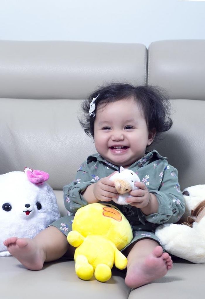 Gương mặt đáng yêu của con gái Nguyễn Ngọc Anh.