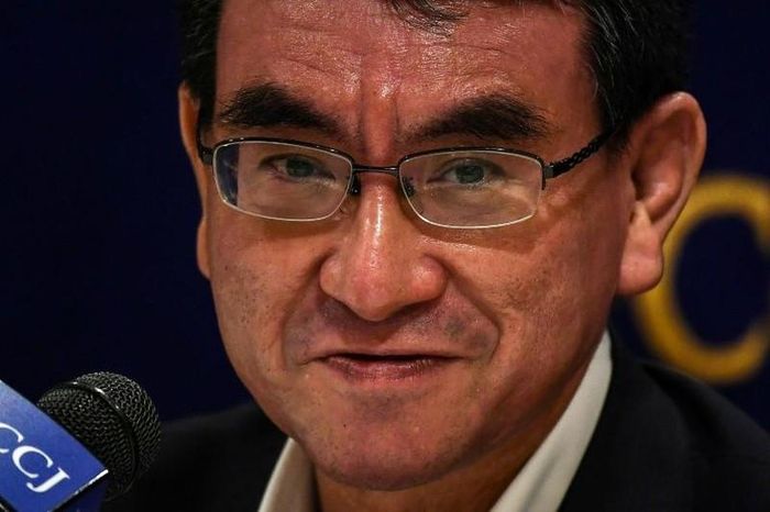 Ông Taro Kono.
