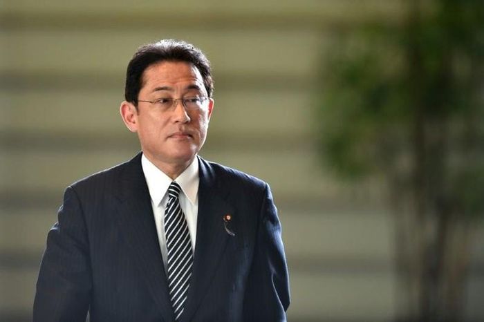 Ông Fumio Kishida.