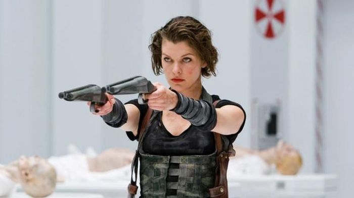 Milla Jovovich là ngôi sao của loạt phim Resident Evil. Tuy nhiên, nhân vật Alice của cô không có trong nguyên tác trò chơi. Ảnh: IMDb.