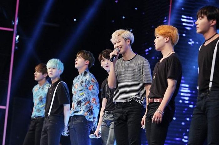 BTS biểu diễn tại Việt Nam năm 2016