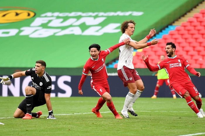 Minamino quân bình tỷ số 1-1