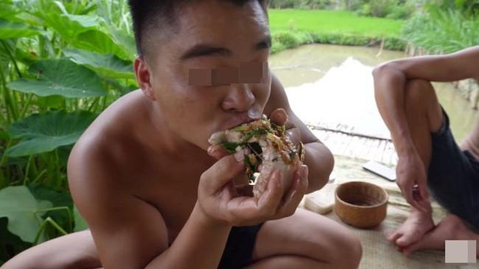 Thông thường, thử thách của họ sẽ đặt ra mỗi người phải ăn hết khoảng 1kg mỡ khiến ai nấy đều thấy sợ hãi.