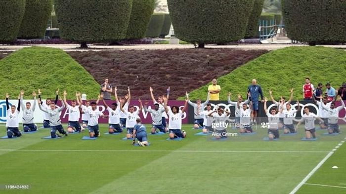 Huấn luyện tại Doha (Nguồn: FCb.com)