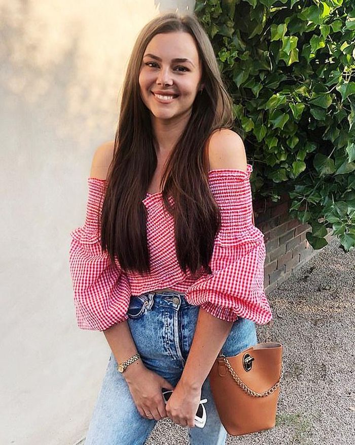 Rebecca tự tin với diện mạo mới hậu giảm cân. Ảnh: @beckasketodiary.