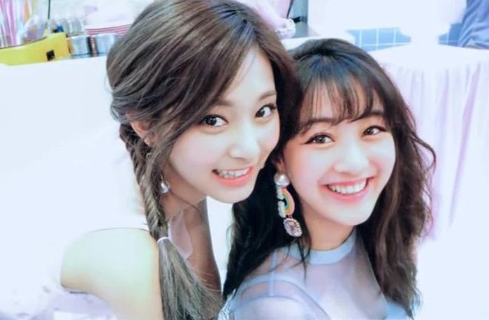 Tzuyu và Jihyo