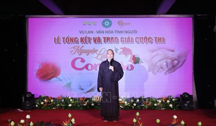 Chào mừng Đại lễ Vu Lan báo hiếu PL 2564 - DL 2020, tối 30/8/2020, tại Tu viện Khánh An, quận 12, Thành phố Hồ Chí Minh, Ban Văn hóa Giáo hội Phật giáo Việt Nam Thành phố Hồ Chí Minh tổ chức chương trình văn nghệ “ Vu Lan - Văn hóa tình người” và tổng kết, trao giải cuộc thi viết “Nguyện làm con thảo”.
