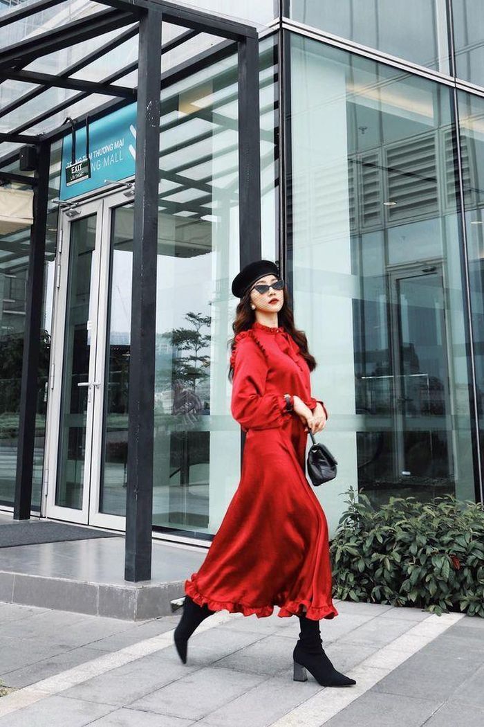  Hình ảnh cổ điển, sang chảnh của thư ký Bích trong shoot hình mới thực hiện. Trông cô khác hẳn trên phim 'Lựa chọn số phận' đang phát sóng. 