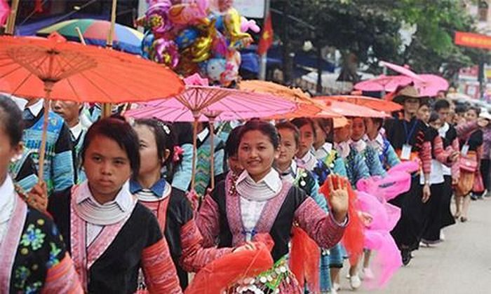 Đồng bào Mộc Châu, Sơn La hân hoan trong Ngày Tết Độc Lập.
