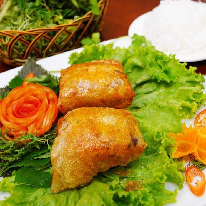 Nem cua bể Hải Phòng vuông vức đẹp mắt ngon miệng