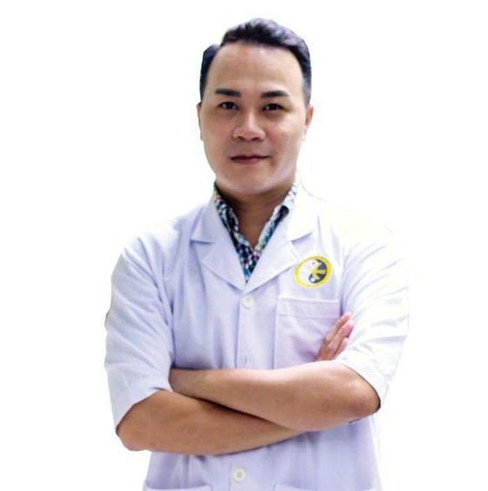 Nguyễn Hữu Mạnh, Cử nhân vật lý trị liệu Viện Y dược học dân tộc TPHCM