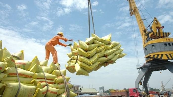 Mỗi năm Việt Nam xuất khẩu 6,5 - 6,7 triệu tấn gạo.