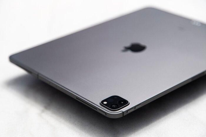 iPad Air sẽ có thiết kế tương tự iPad Pro. Ảnh: Bloomberg