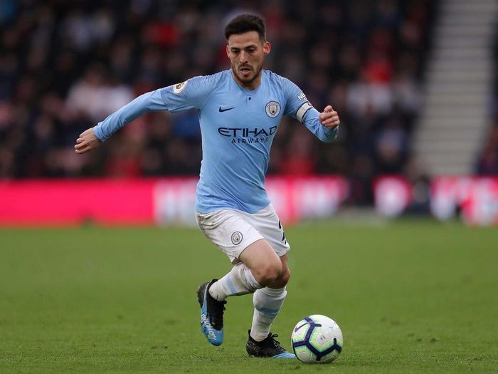  Trong mùa giải cuối cùng chơi tại Premier League, David Silva vẫn để lại dấu ấn khi có 10 pha kiến tạo và 6 bàn thắng sau 27 lần ra sân. Tiền vệ người Tây Ban Nha luôn chơi tốt ở hàng tiền vệ Man City mỗi khi được trao cơ hội. Ảnh: Getty. 