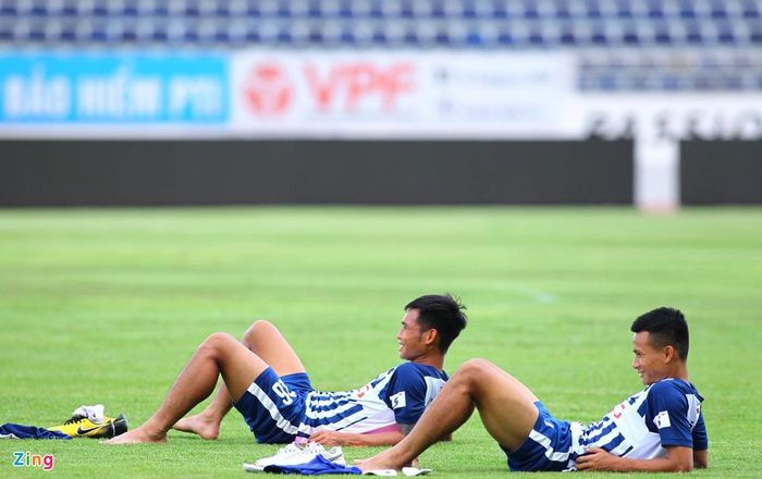 Tâm lý cầu thủ Bà Rịa - Vũng Tàu tương đối thoải mái. Họ không có gì để mất trước các đội bóng đến từ giải đấu cao hơn. Thầy trò HLV Trần Minh Chiến đã khuất phục CLB Sài Gòn và SLNA để tiến vào tứ kết.