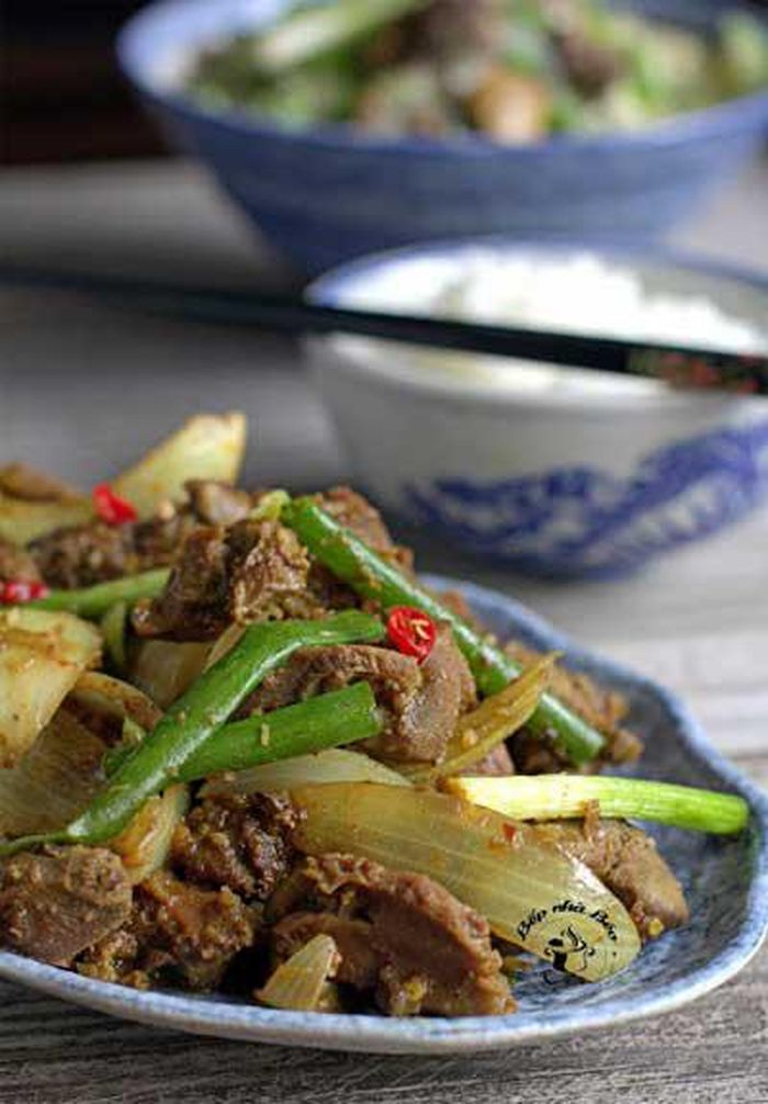 Nguyên liệu: