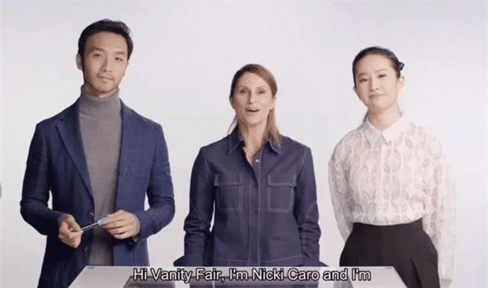 Trang phục lẫn kiểu tóc khiến cho nhan sắc và vóc dáng của Lưu Diệc Phi lộ khuyết điểm.