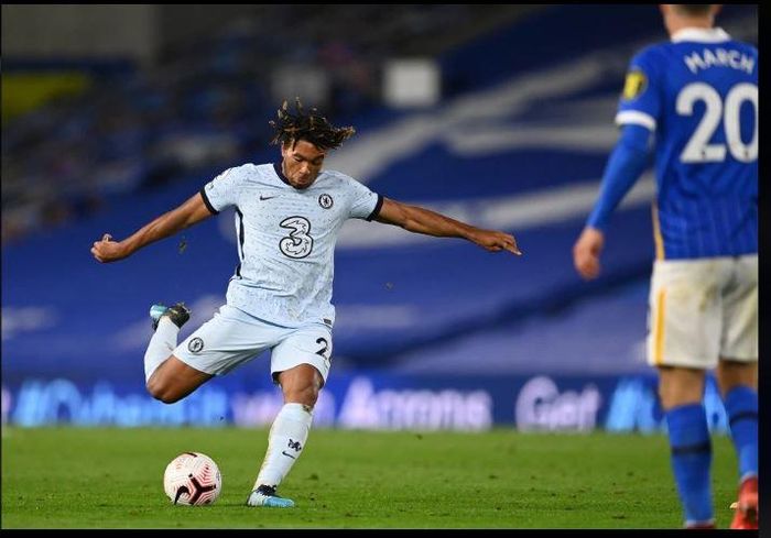 Reece James nhanh chóng tái lập thế dẫn bàn The Blues chỉ 2 phút sau bàn gỡ của chủ nhà. 