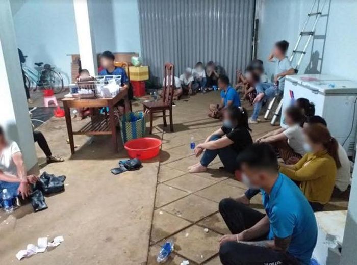 Hiện trường vụ đánh bạc. 